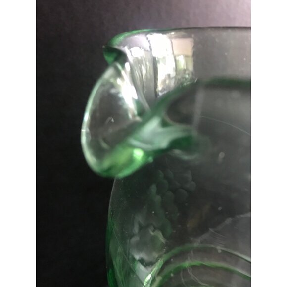 Vtg Mid Century Modern Green Glass Faceted Pitcher Grape Pattern Etched In Glass - Picture 4 of 9